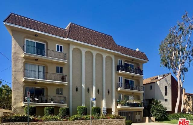 1097 S Bedford Dr unit: 302 photos photos 1097 S Bedford Dr unit: 302 photos photos