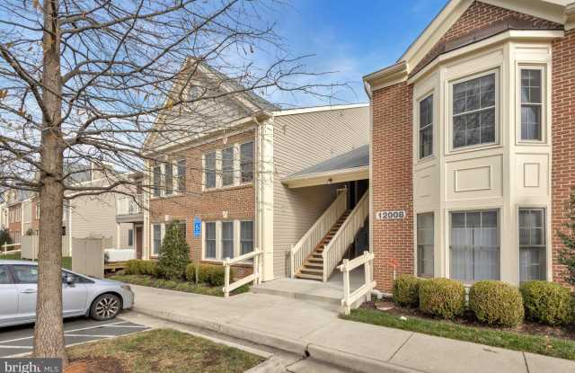 12008 RIDGE KNOLL DRIVE - 12008 Ridge Knoll Drive, Fair Oaks, VA 22033