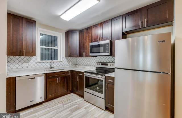 2554 N 8TH STREET photos photos