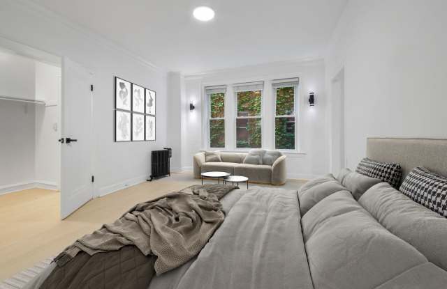 The Onyx on Sheridan Gallery 2