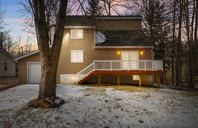 8473 Bumble Bee Way - 8473 Bumble Bee Way, Monroe County, PA 18466