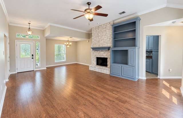 14927 Petronila Creek Court Gallery 4
