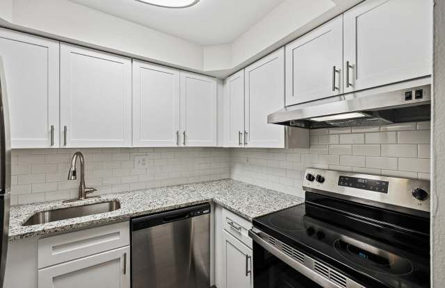 Beacon Pointe Apartments & Townhomes photos photos