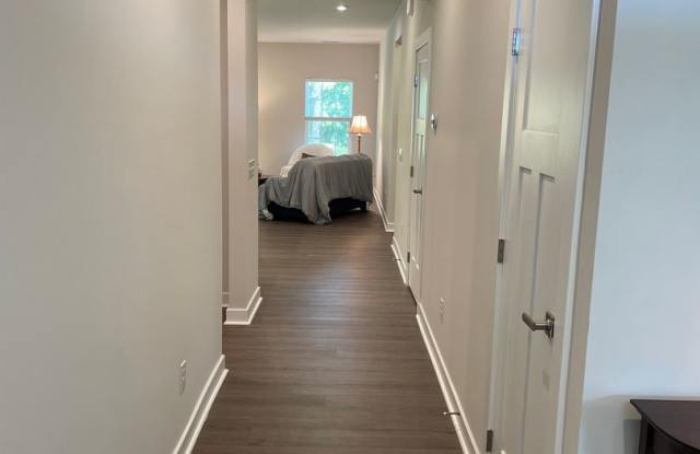 Unfurnished 3 Bedroom 2 Bathroom House in Bolivia NC. Gallery 3