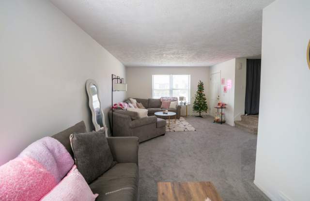 923 Burcham Drive - 923 Gallery 3