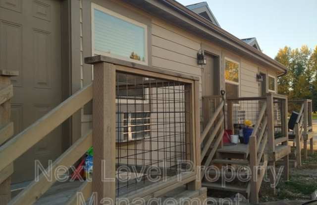 1263 HWY 2 East - 8 photos photos