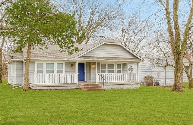 SEE IT NOW: Charming Updated Home in a Quiet Kansas City Neighborhood! - 2119 East 73rd Street, Kansas City, MO 64132