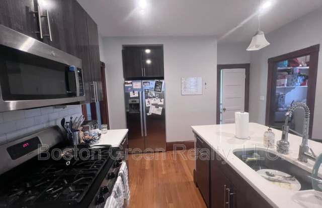 247 L Street - 247 L Street, Boston, MA 02127 247 L Street - 247 L Street, Boston, MA 02127