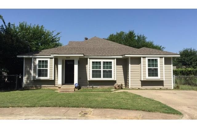 1025 English Street - 1025 English Street, Irving, TX 75061
