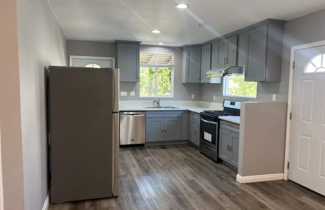 5555 #b Hallowell Ave photos photos