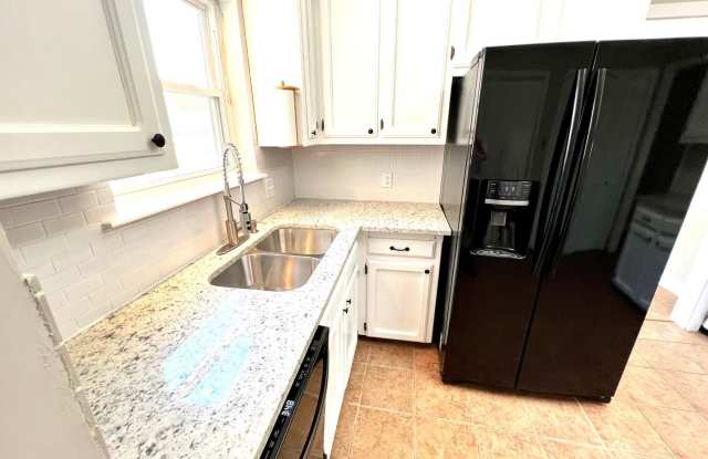 1541 Brookhollow Dr. Gallery 3