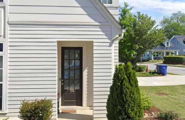 Beautiful Townhome for Rent Gallery 4