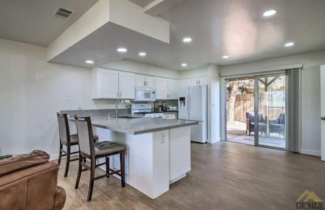 12012 Handel Avenue - 12012 Handel Avenue, Rosedale, CA 93312