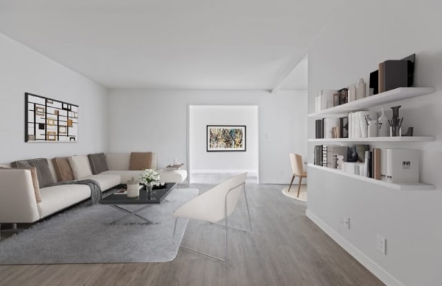 60 18449 Collins Street - 18449 W Collins St, Los Angeles, CA 91356