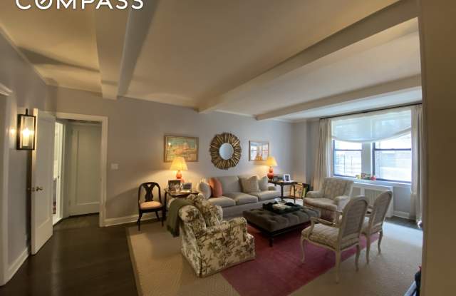 145 East 92nd Street Gallery 4
