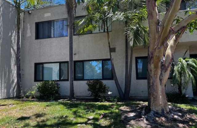 371 North Melrose Drive photos photos