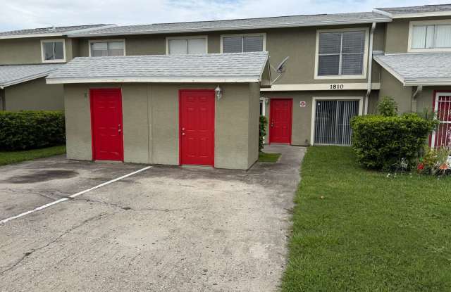 Spacious 2 Bedroom Orlando Condo with Water Included – Available Now! photos photos Spacious 2 Bedroom Orlando Condo with Water Included – Available Now! photos photos