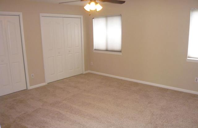 2301 Paragon Court Gallery 4