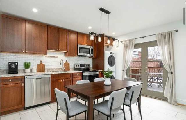 1717 Green StreetApt 6 photos photos