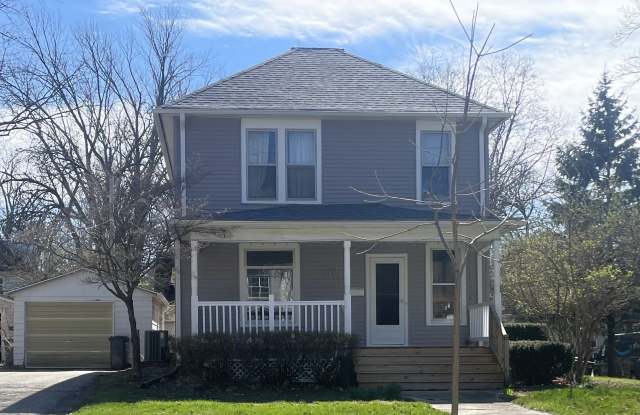 611 West California Avenue - 611 West California Avenue, Urbana, IL 61801