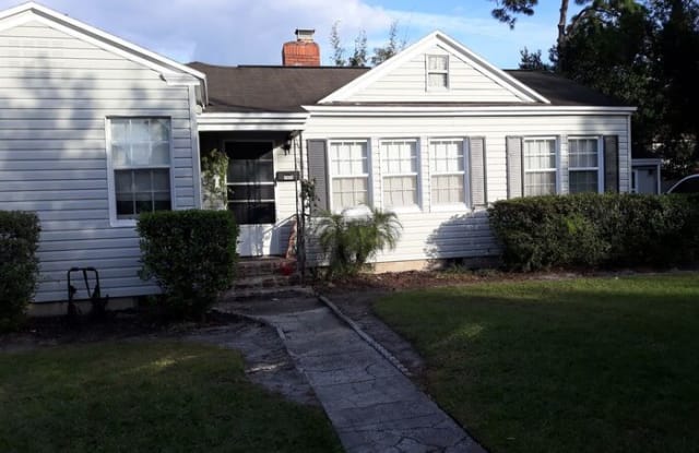 1404 Clay Street - 1404 Clay Street, Winter Park, FL 32789
