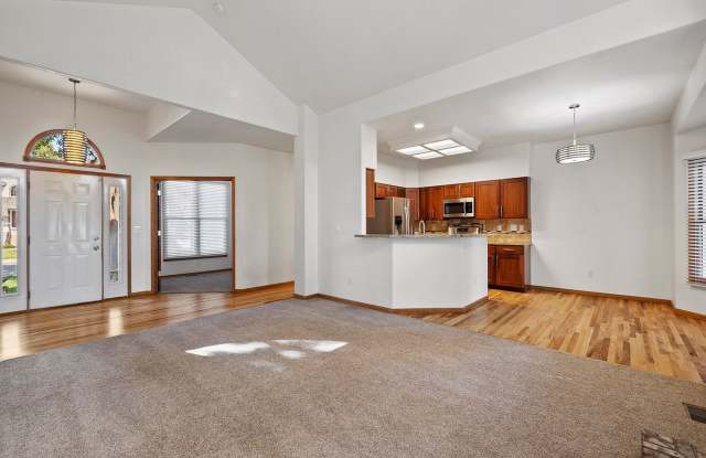Charming 3-Bedroom Retreat with Room to Grow and Pet-Friendly Perks! Gallery 3