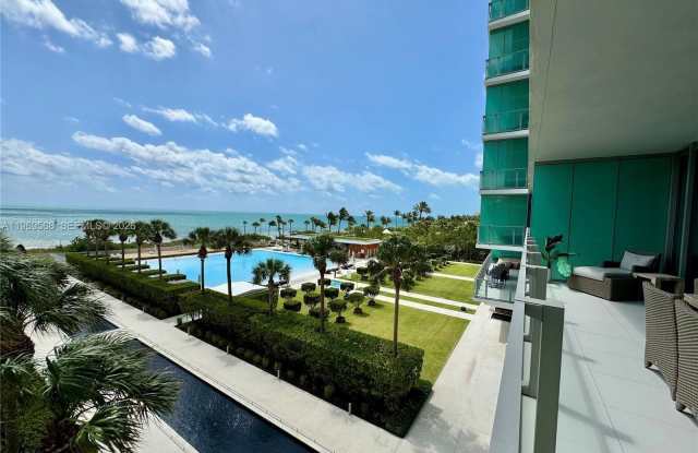 350 Ocean Dr photos photos
