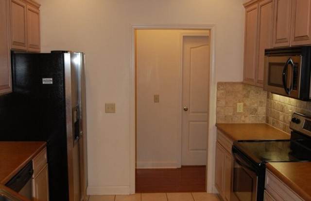 2125 Glenn Arbor Court Gallery 3