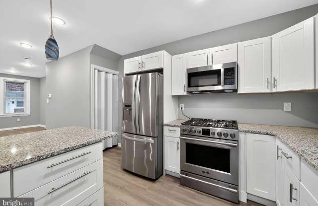 1333 S NEWKIRK Street photos photos