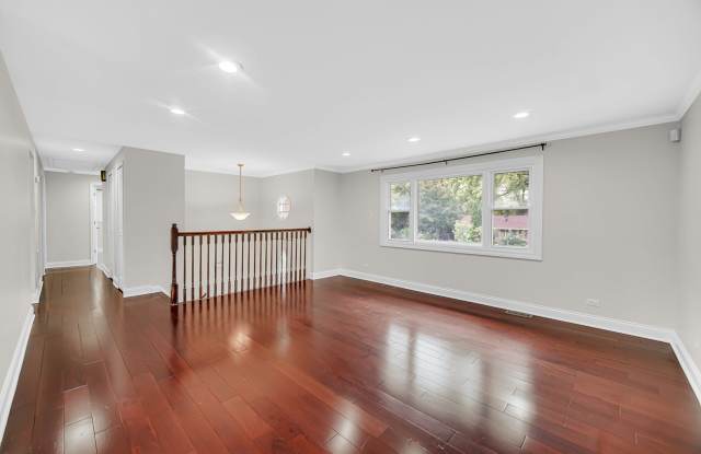 515 Falmouth Lane Gallery 4