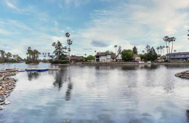 6241 Riverside Boulevard Gallery 3