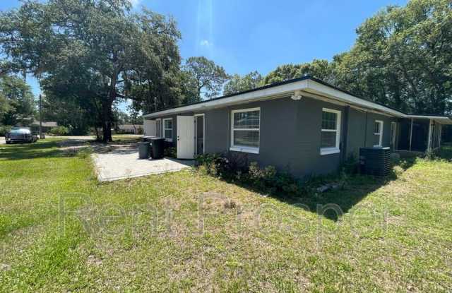 1130 West Lake Brantley Rd - 1130 West Lake Brantley Road, Forest City, FL 32714