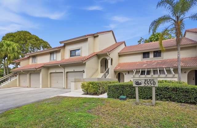 5550 Coach House Circle photos photos