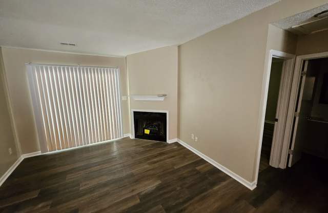 2605 Stewart Drive - D Gallery 2