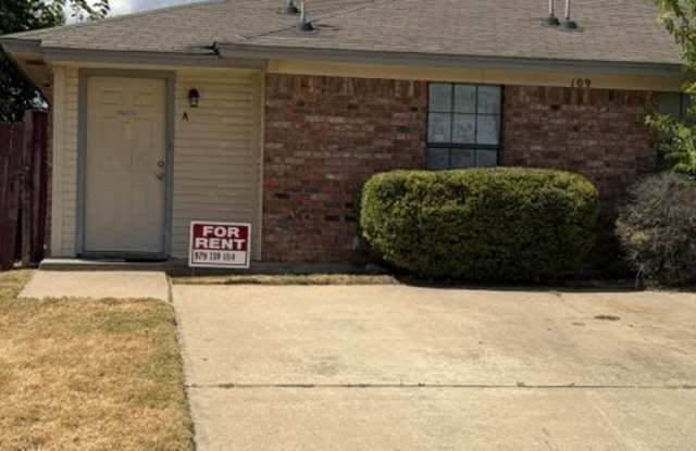 109 Northern Dove Lane Gallery 1