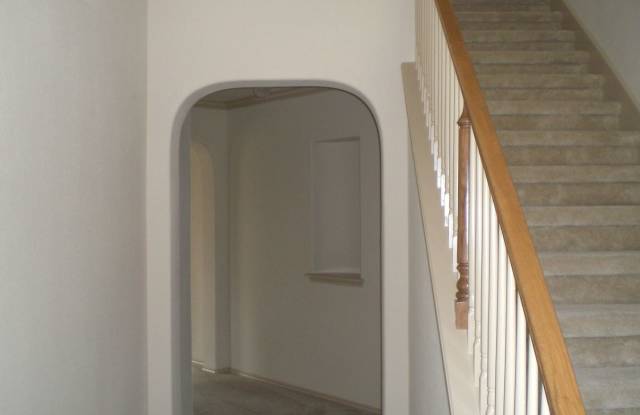 5811 Melanie Court Gallery 3