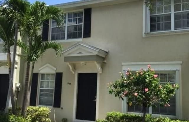 945 Kokomo Key Ln - 945 Kokomo Key Lane, Delray Beach, FL 33483