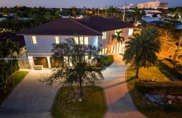 4421 Seagrape Dr - 4421 Sea Grape Drive, Lauderdale-by-the-Sea, FL 33308 4421 Seagrape Dr - 4421 Sea Grape Drive, Lauderdale-by-the-Sea, FL 33308