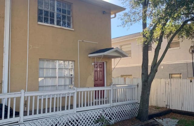 8729 NORTH 50TH STREET UNIT E - 8729 North 50th Street, Tampa, FL 33617