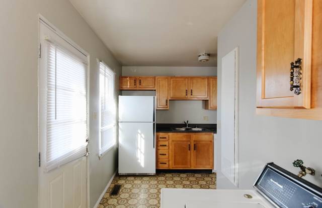 PRELEASING for AUGUST! Close to Campus photos photos PRELEASING for AUGUST! Close to Campus photos photos