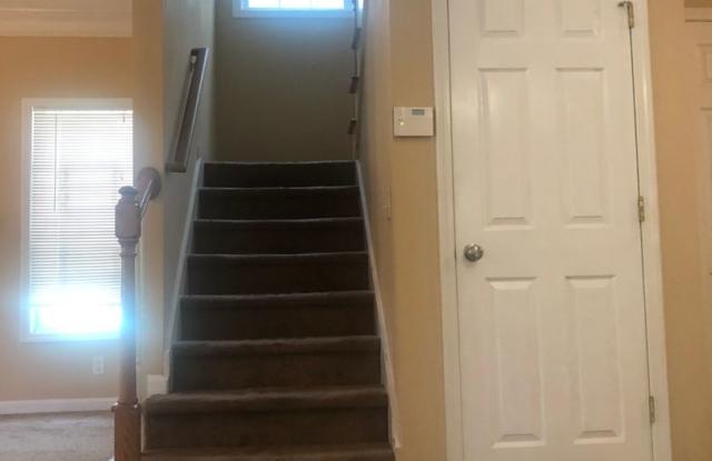 3 Bed 2.5 Bath in Atlanta! Gallery 3