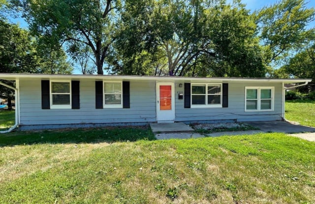 8309 E 93rd Street - 8309 East 93rd Street, Kansas City, MO 64138