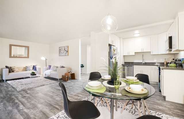 1425 S Puget Dr - F2, #F2 - 1425 S Puget Dr, Renton, WA 98055