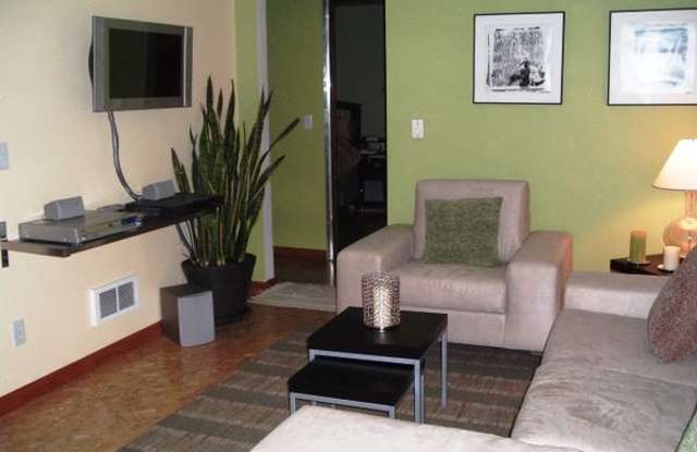 3022 5th Avenue West Gallery 3