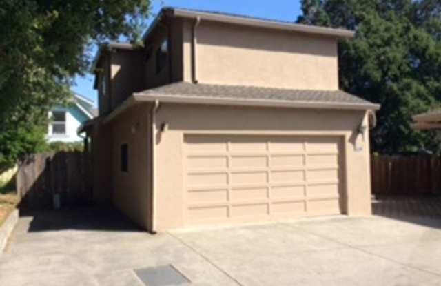 Light-Filled 3bedroom/2bath Near Highway  Busline to UCSC photos photos