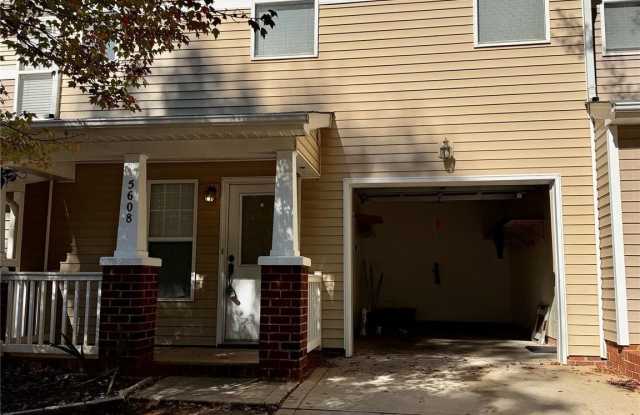 5608 Santeelah Court Gallery 1
