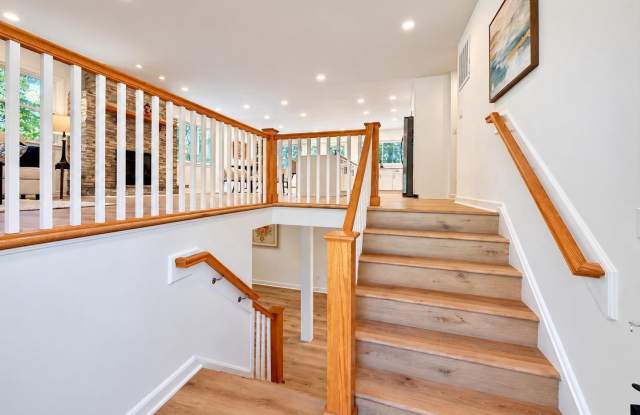 8509 CHERRY VALLEY Lane Gallery 3