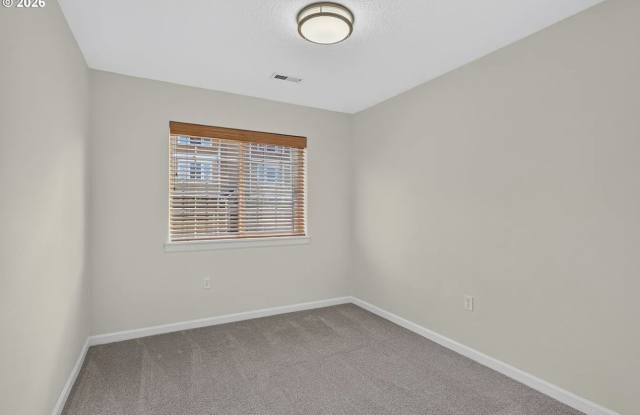10005 Southeast Old Town Court Gallery 1
