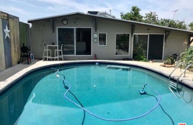 2513 Mayberry St - 2513 Mayberry Street, Los Angeles, CA 90026