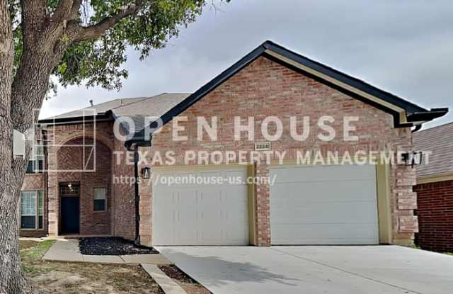 2224 Red Maple Road Gallery 1